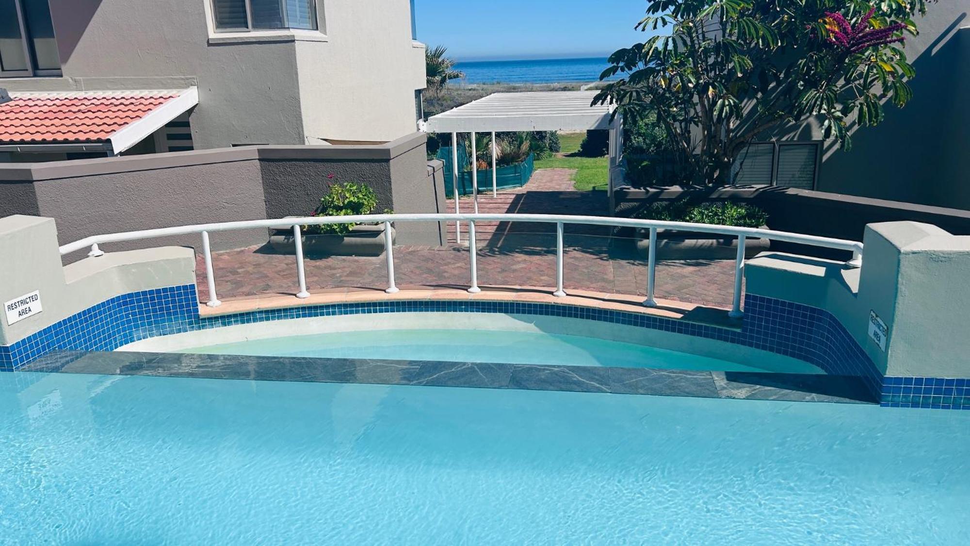 Dolphin Beach Penthouse Cape Town