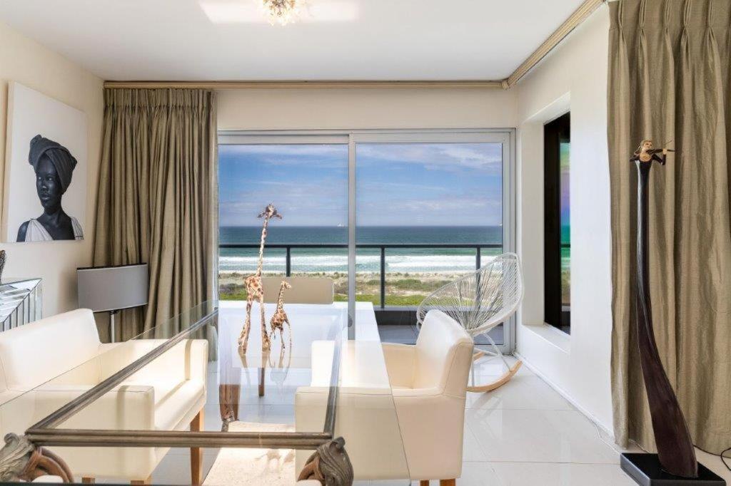 Dolphin Beach Penthouse *